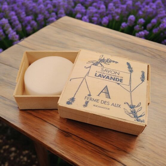 savon-lait-de-chèvre et lavande